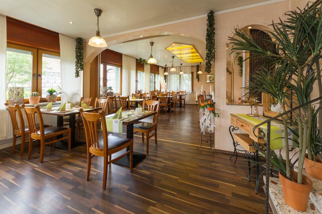 Pension Grune Au Hasselroth 外观 照片